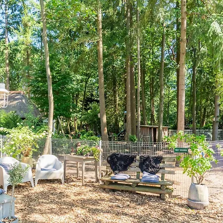 度假居 In With Garden, Cleaning Included 洛赫姆